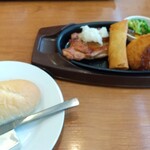 ガスト - 料理写真:日替わりランチ火曜日