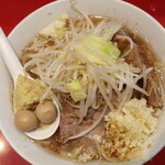 ラーメン二郎 - ラーメン半分＋ニンニク＋ショウガ半分