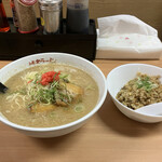 博多ラーメン　一大事 - 