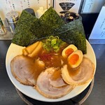 らぁめん 一番星 - 得らぁめん。970円（税込）。