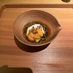 割烹 にしい - お蕎麦、ウニ、お豆腐だったかな　スルりと入った清涼感のあった鉢でした　盛り付けも春ですね！