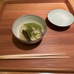 割烹 にしい - 右のお肉はツキノワグマだそう　クセも無くとっても優しいひと鉢でした