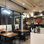 NAN STATION CAFE&TERRACE - 店内