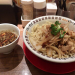 ニュー オールド スタイル 肉そば けいすけ - 肉盛りつけ麺