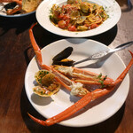 ヴァカンツァ - 渡り蟹と貝類のパスタ