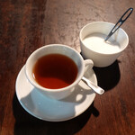 ヴァカンツァ - 食後の紅茶