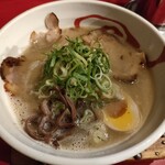 らあ麺と餃子のお店 たか和 - おすすめらぁ麺(こく旨)