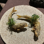 sincere - アミューズ⑥ 琵琶湖の稚鮎のフリット