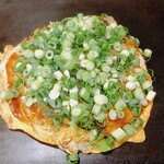 腹熟 - エビ•カキ玉広島風¥1,200 ネギトッピング¥100