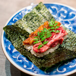 USHIGORO S. - 厳選赤身(ウチモモ)と桜海老、木の芽の手巻き