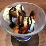 大和焼肉 結 - デザート。