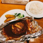 嬬恋高原ブルワリー - ハンバーグステーキ