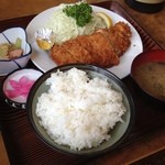 まさご食堂 - チキンカツ定食900円。