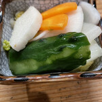 Yakitorisemmyou - ▲お通しの御新香〜山芋、大根、胡瓜、人参。薄味でした