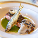 Restaurant Sanza - 2023.3 千曲川鮭魚與天龍川小鮎的油炸料理 配上香菜醬