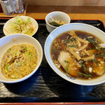 マルナカ中国麺飯食堂 - ラーメンセット