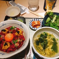 牛刺しと焼肉 仔虎 クリスロード店 - 