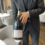 エスキス - コースにはシャンパーニュが一杯付いています