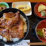 炭火焼うなぎ 東山物産 - 