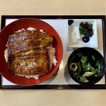 Unagikappouoosakachikuyoutei - 鰻丼（松） ¥3,980