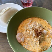 COLONIAL BEACH 横浜ハンマーヘッド - 