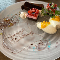 COLONIAL BEACH 横浜ハンマーヘッド - 