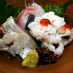 古長 - 懐石貴船3675円（税込）の向付　ハモ、シマアジ、明石鯛　です。