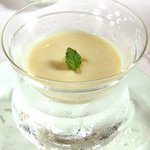 フランス料理グルメ - (09/8昼)桃の冷製スープ