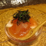 日本料理 みや  - 関イサキと白子のフルーツトマトジュレがけ　青紫蘇添え