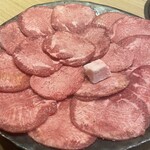 飛騨牛ダイニングかはん - タン