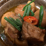 Cục Gạch Quán - 