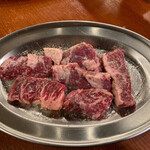 Shiogami skirt steak 880 yen (968 yen including tax)