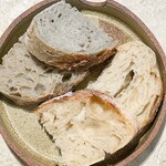 Peperosso - 天然酵母の自家製パン　2種類