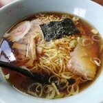 仁楽 - 料理写真:ラーメン520円