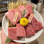 赤身肉専門 焼肉とステーキのはざま - 