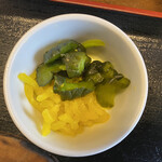 おふくろ亭 - 2023/03/24
      ホル鍋定食 大飯 温泉玉子 600円
      フライ3品 100円