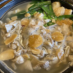 おふくろ亭 - 2023/03/24
      ホル鍋定食 大飯 温泉玉子 600円
      フライ3品 100円