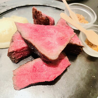 炭焼きステーキとワインobiobi - 