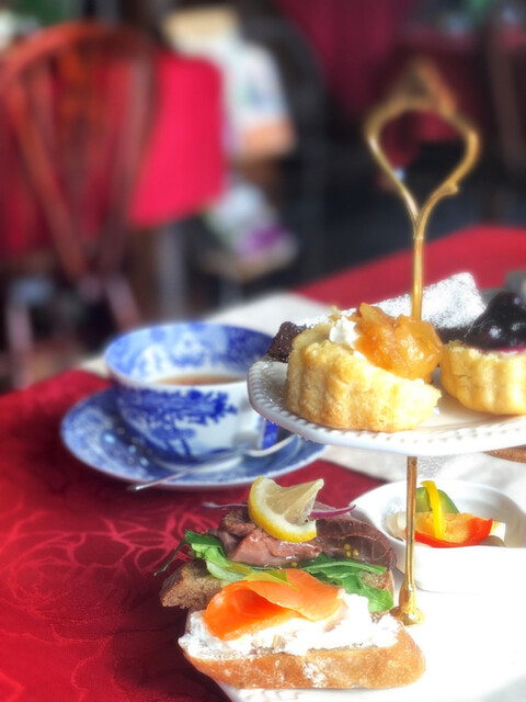 おひとりさまアフタヌーンティー』by sa-кцяа : ティーハウス