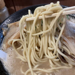 Don Chidoru - 中太麺