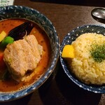 SAKURA BROWN - 角煮と旬菜カリー