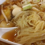麺房 たなか屋 - 細麺がスルスル啜りやすい！