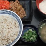 Yoshinoya - 