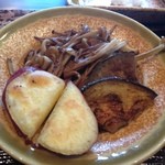 鉄板焼ステーキ 一ッ葉ミヤチク - H25.7  焼き野菜  甘藷、米ナス、トラキノコ