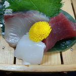 すしごはん 馬ん場 - うなぎと穴子のハーフ＆ハーフ丼の造り（アップ）