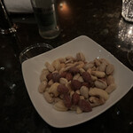 メインバー「キャプテンズバー」 - 