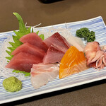 まぐろ丼　加一 - 