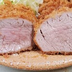 お食事 まるやま - ヒレとんかつ(断面)