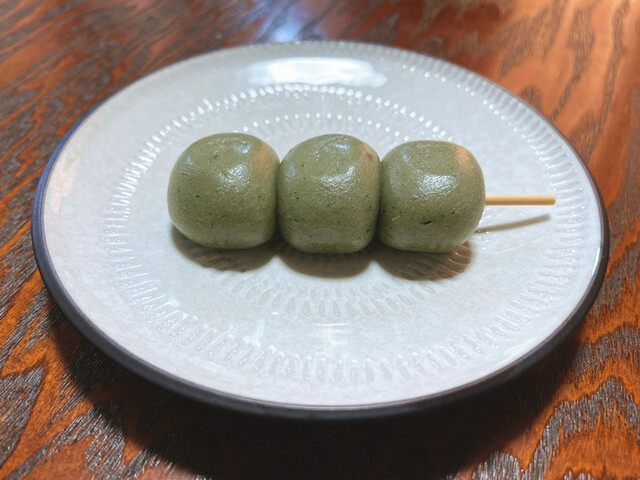 ひで吉屋草餅 EXPASA御在所 - 山城/和菓子 | 食べログ
