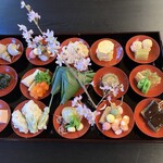 山乃尾 - 前菜15皿,食前酒